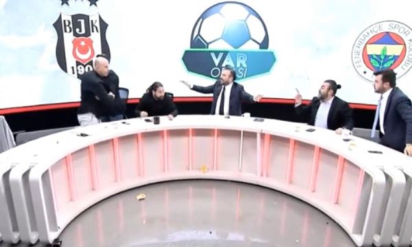 Canlı yayında büyük kavga!